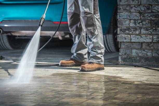 Best Sign and Awning Cleaning  in Helotes, TX