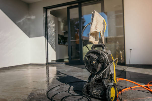 Best Parking Lot and Garage Cleaning  in Helotes, TX